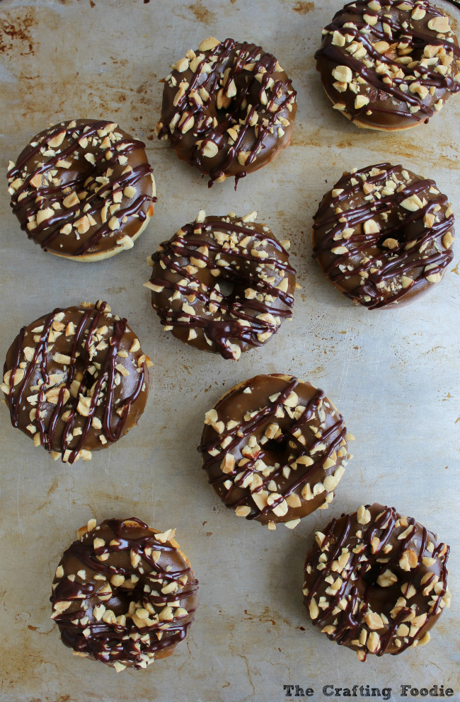 Baked Snickers Doughnuts with Salted Caramel|The Crafting Foodie