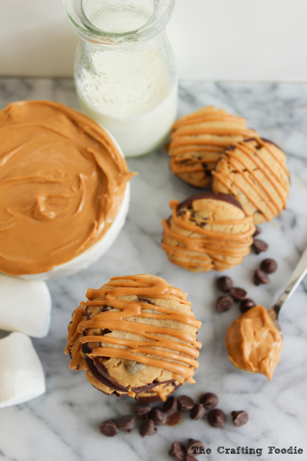 Peanut Butter S'more Cookies|The Crafting Foodie