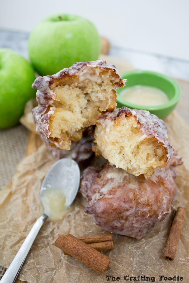 Apple Fritter|The Crafting Foodie