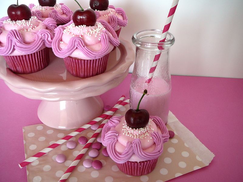 Pinkalicious Cupcakes | The Crafting Foodie