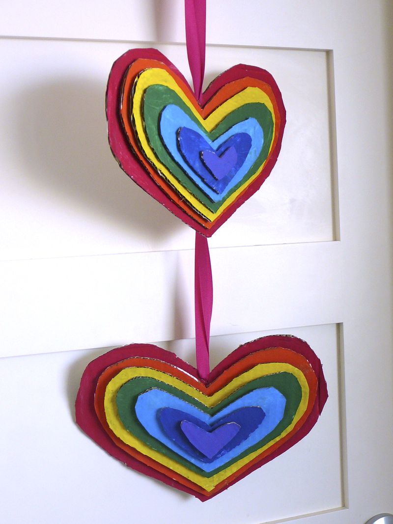 Rainbow-Heart Door Hanger | The Crafting Foodie