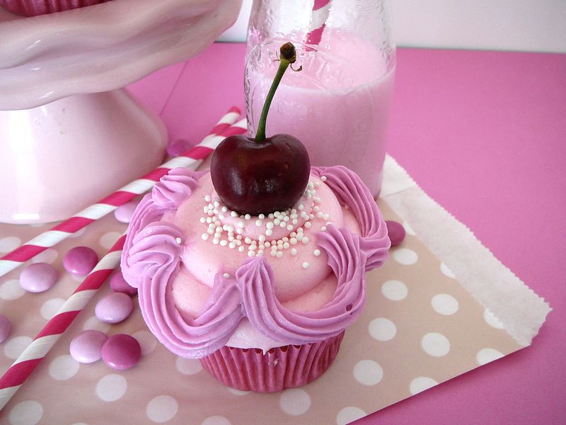 Pinkalicious Cupcakes | The Crafting Foodie